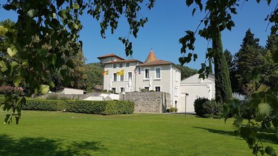 Chateau de Collonges_Saint Dona