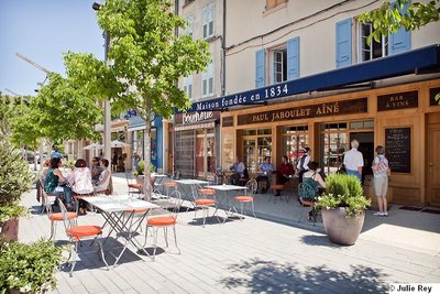 Terrasse Vineum Paul Jaboulet Ainé