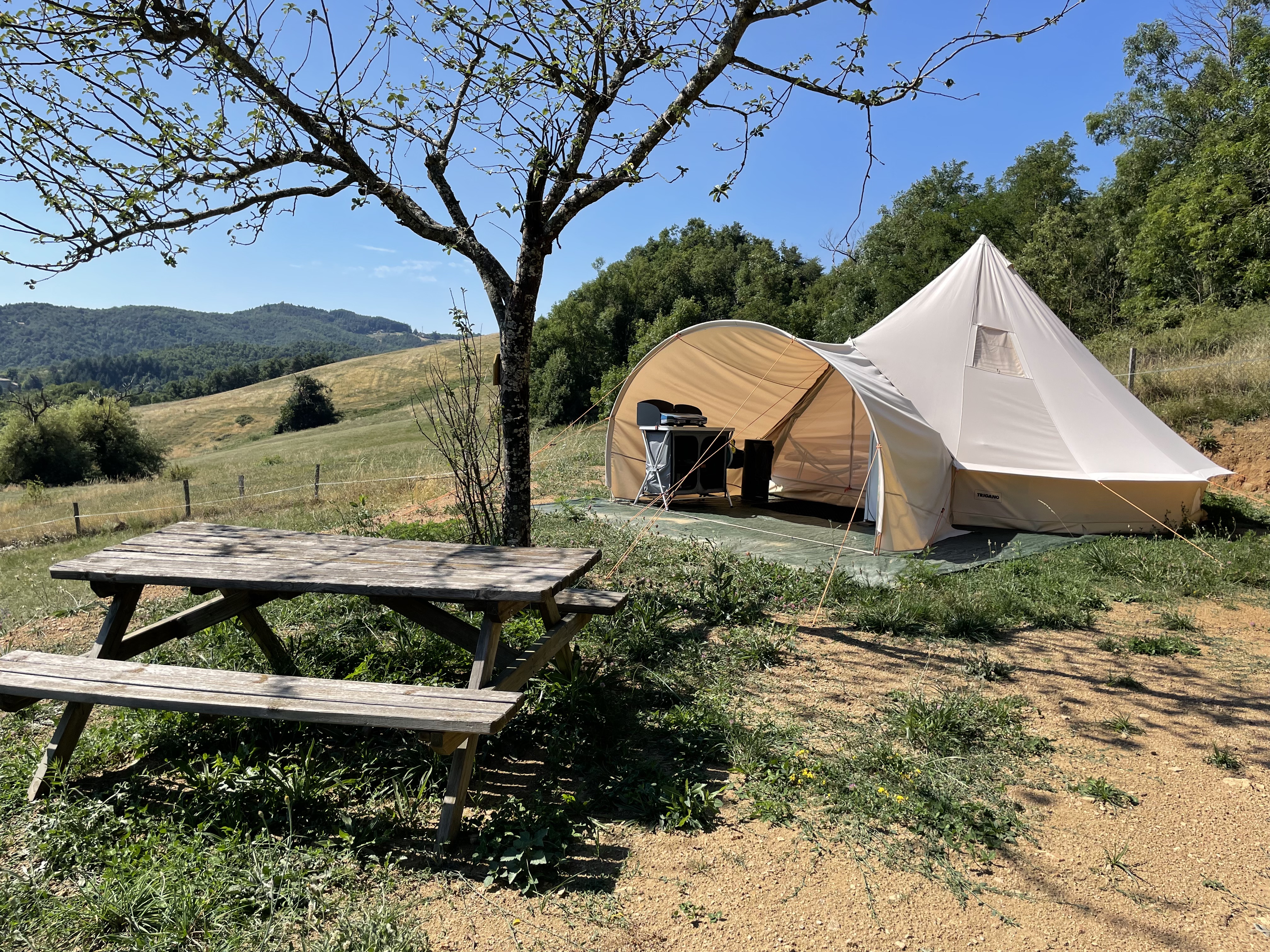 Tente Tipi camping Ferme de Simondon