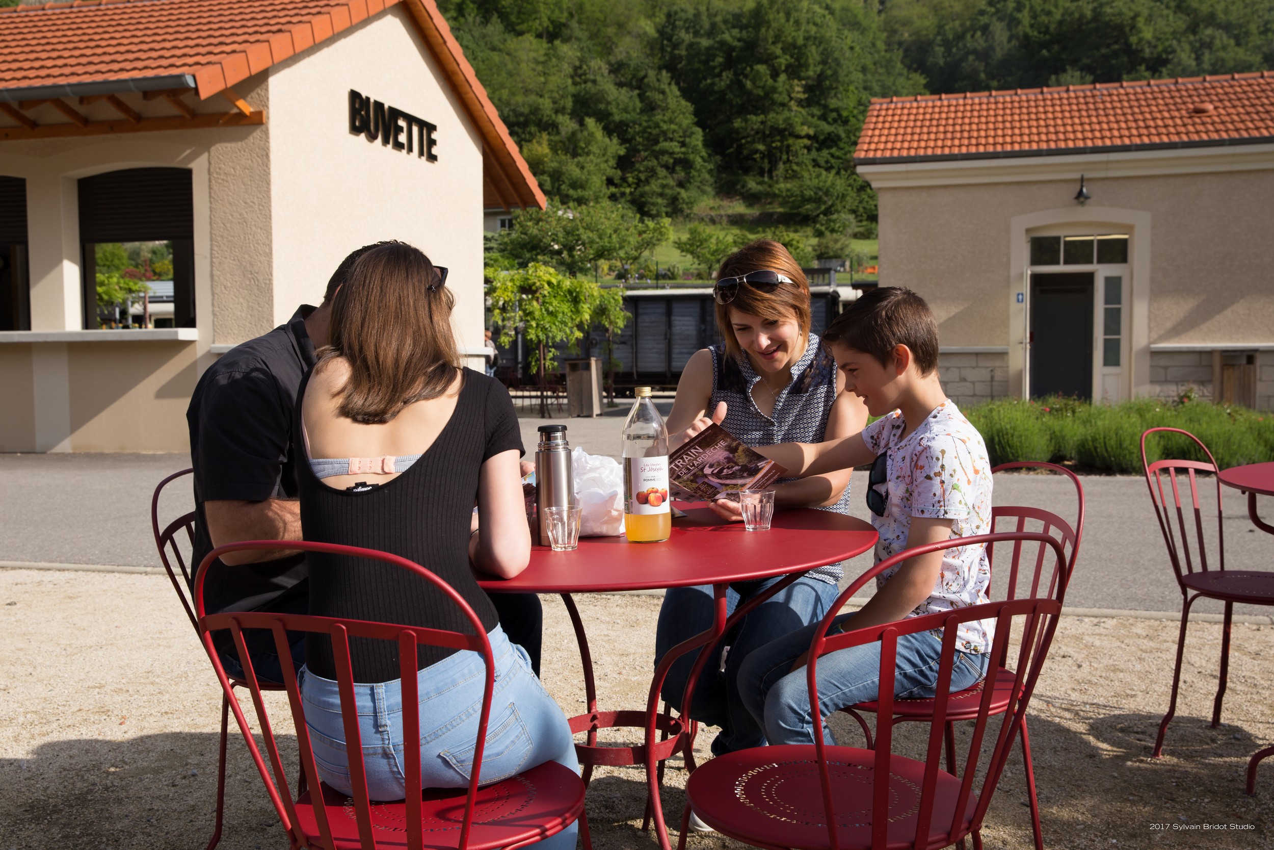 Au Viv'Arrêt_snack du Train de l'Ardèche