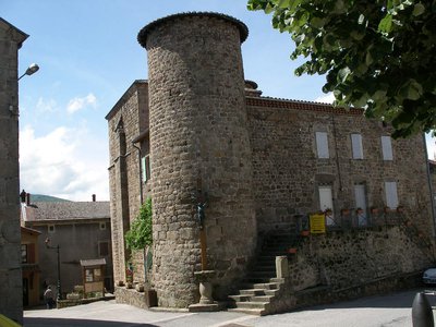 Vue extérieure du château