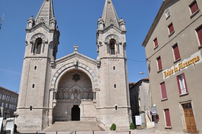 Portail de la basilique